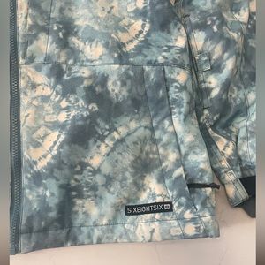 Brand 636 Women’s winter ski coat.